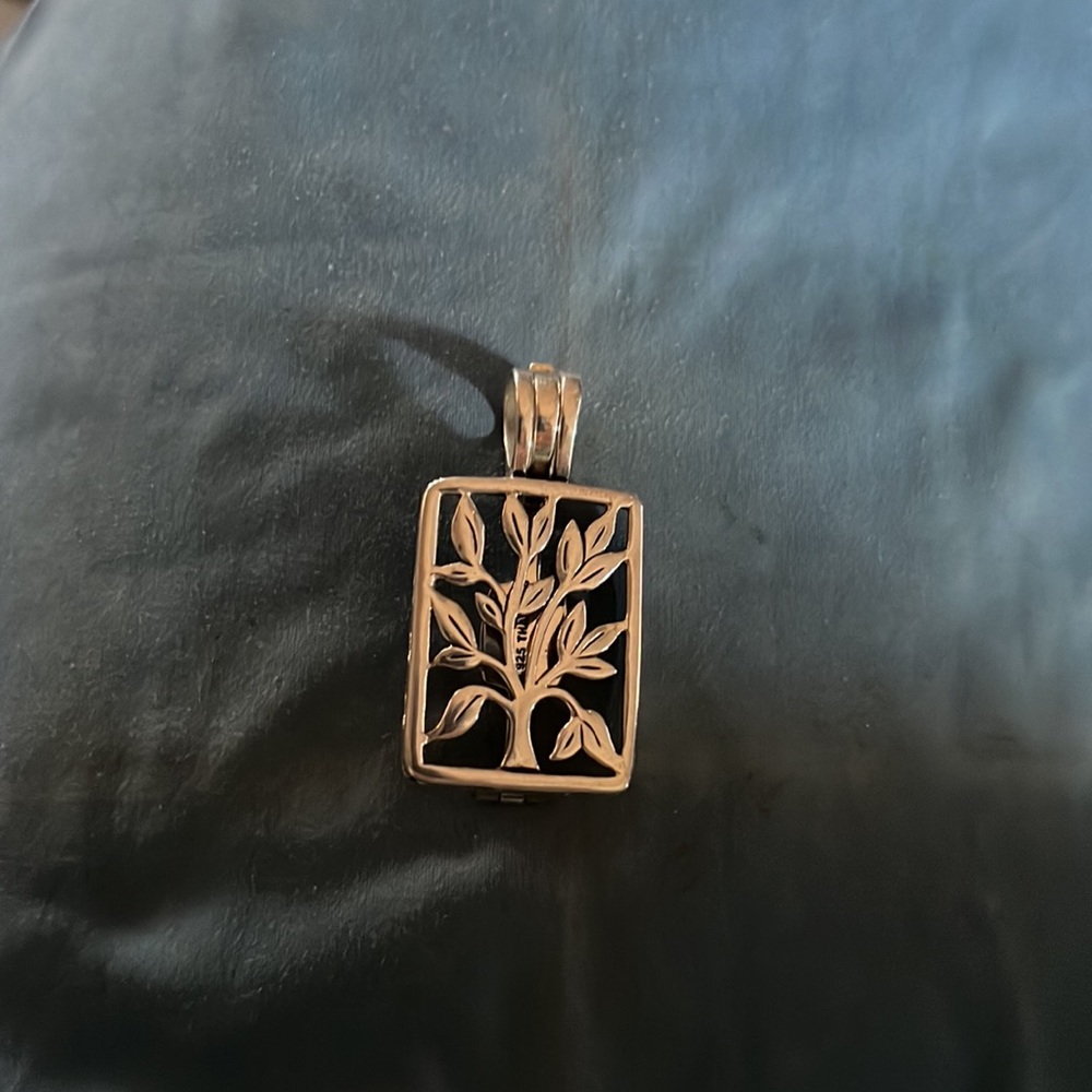 Silpada Sterling Silver & Gemstone pendant